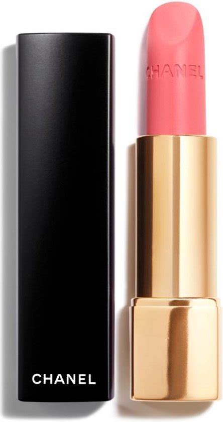 chanel rouge allure velvet 67 peaceful|Chanel Rouge Allure velvet vie.